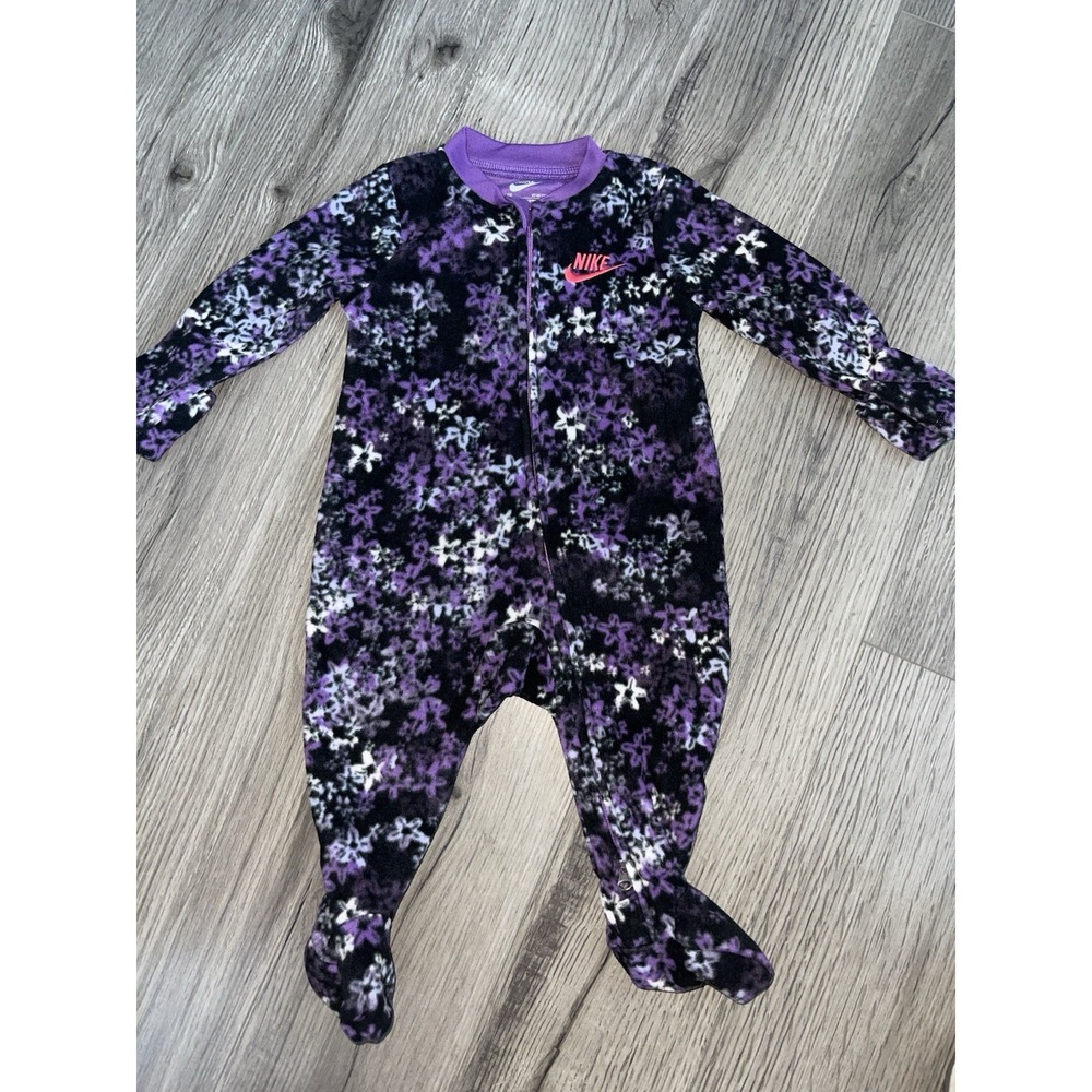 Nike Baby Girls Purple Fresh Cut Fleece Printed‎ Footed Pajamas Size 6 Months